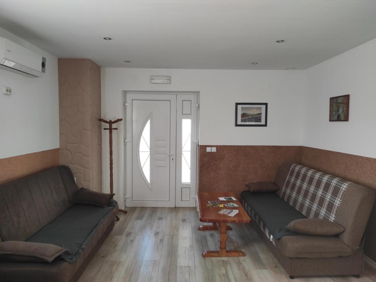 Apartman Jakov Rakovica Zewnętrze zdjęcie