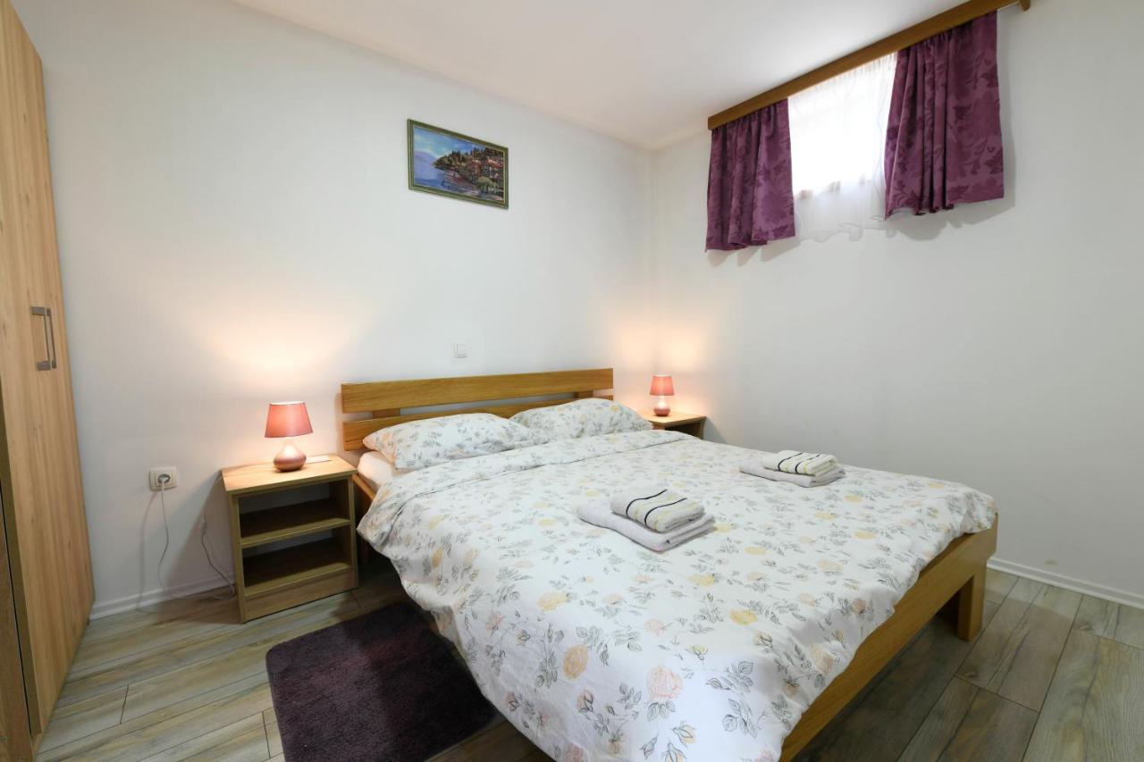 Apartman Jakov Rakovica Zewnętrze zdjęcie